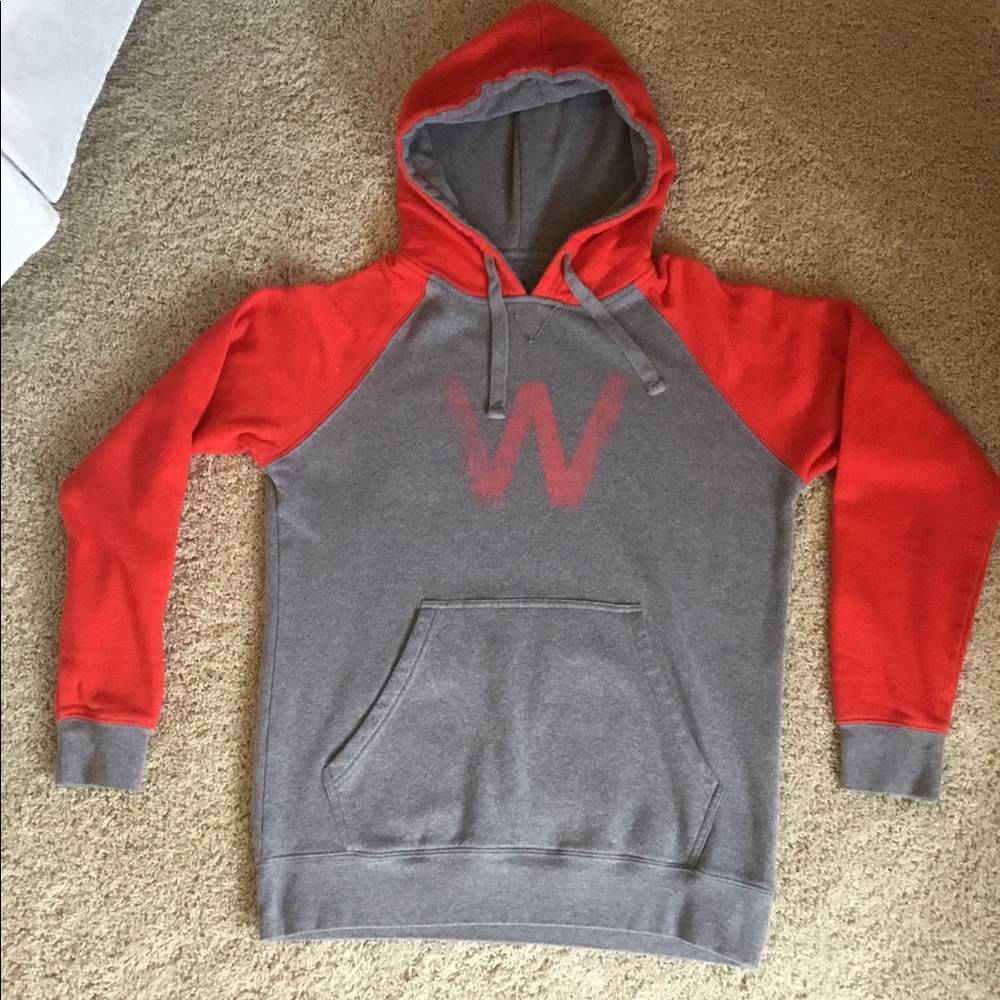 Fanatics “W” Hoodie
